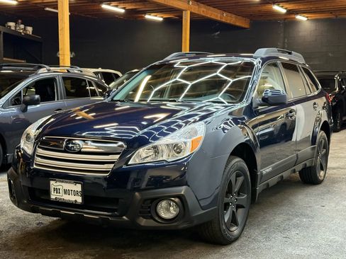 Used 2013 Subaru Outback 2.5i Limited image 3