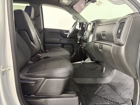 Used 2019 Chevrolet Silverado 1500 Custom w/ Custom Value Package image 41