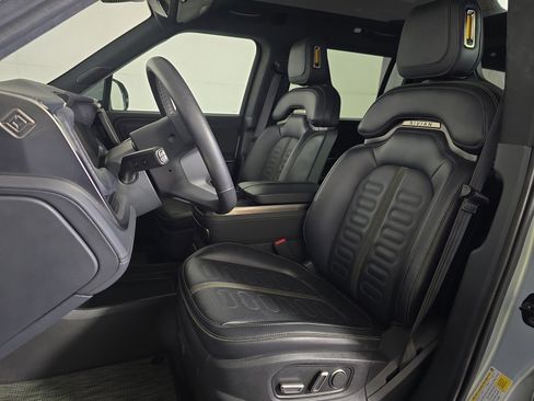 Used 2024 Rivian R1S Adventure AWD/4WD image 20