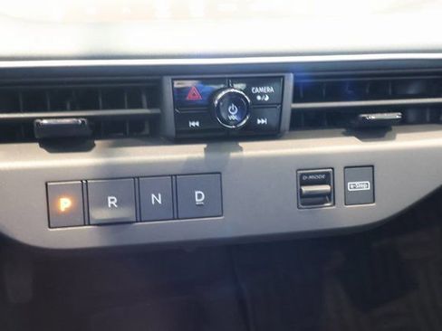 New 2026 Nissan Leaf SV+ w/ Floor Mat Package (SV+) FWD image 18