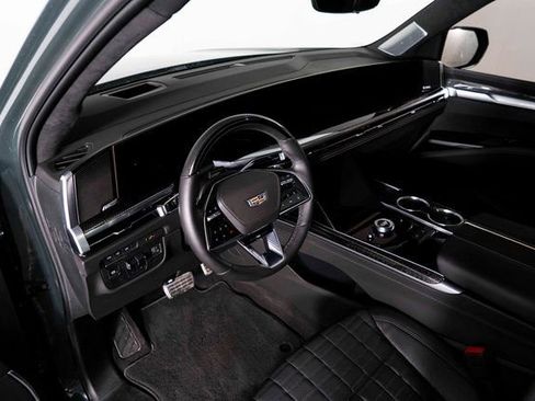 Used 2025 Cadillac Escalade V w/ LPO, Floor Liner Package image 24