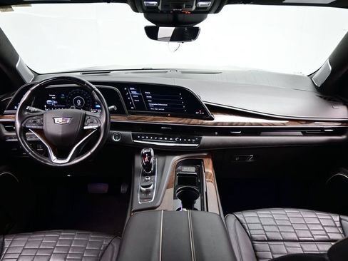 Used 2022 Cadillac Escalade ESV Sport Platinum AWD/4WD image 9