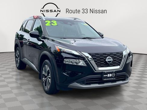 Used 2023 Nissan Rogue SV w/ SV Premium B Package AWD/4WD image 1