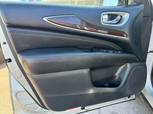 Used 2017 INFINITI QX60 Luxe w/ Deluxe Technology Package image 14