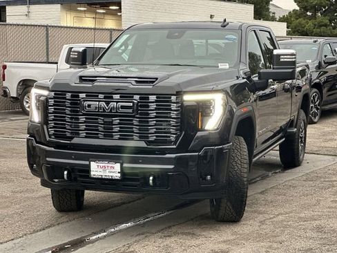 New 2026 GMC Sierra 2500 Denali Ultimate w/ Max Trailering Package image 6