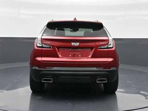 Certified 2022 Cadillac XT4 Sport w/ Enhanced Visibility Package image 16