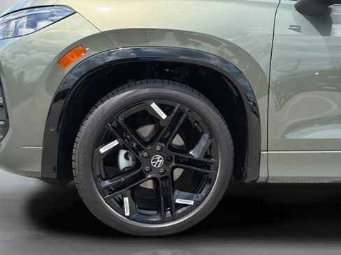 New 2026 Volkswagen Tiguan SE R-Line FWD image 35