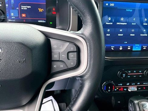 Used 2022 Ford Bronco Outer Banks image 15