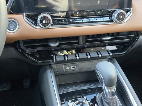 New 2026 GMC Canyon AT4 image 20