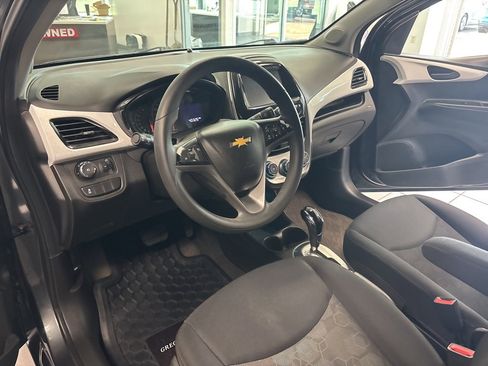 Used 2017 Chevrolet Spark LT image 11