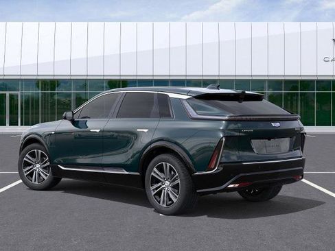 New 2026 Cadillac Lyriq Luxury image 4