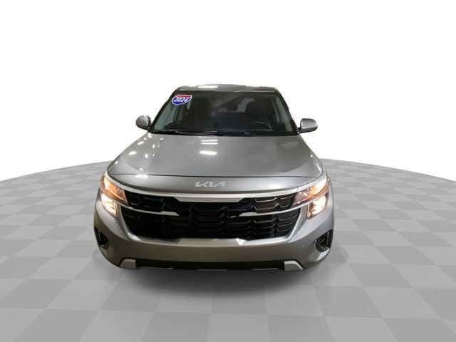 Used 2024 Kia Seltos LX AWD/4WD image 5