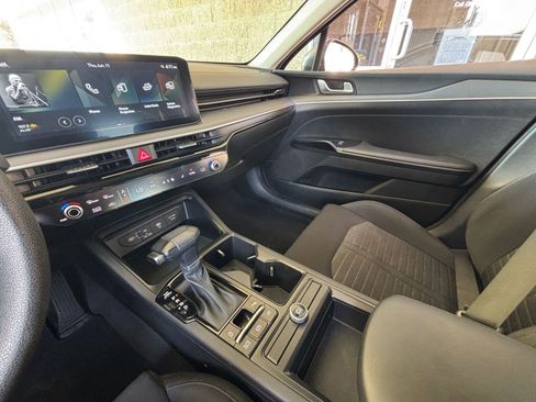 Used 2025 Kia K5 LXS FWD image 35