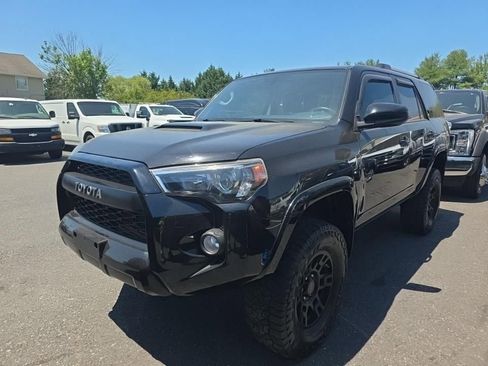 Used 2018 Toyota 4Runner TRD Pro AWD/4WD image 2