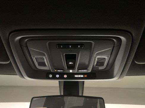 Used 2020 Chevrolet Silverado 1500 RST image 19