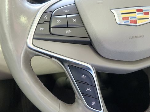 Used 2018 Cadillac XT5 Premium Luxury image 18