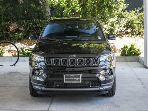 New 2026 Jeep Compass Limited w/ Sun, Sound & Navigation Group AWD/4WD image 2