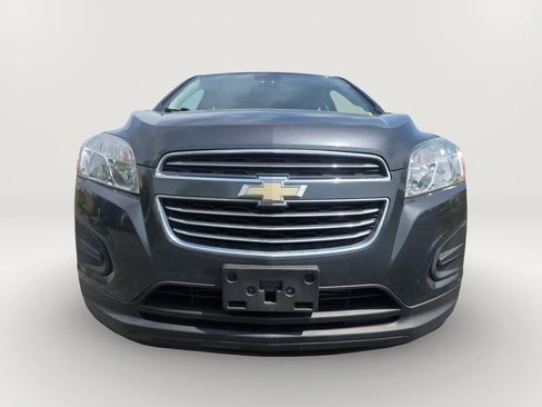 Used 2016 Chevrolet Trax LS AWD/4WD image 9