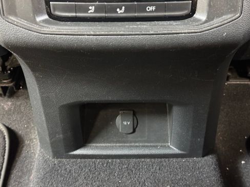 Used 2023 Volkswagen Atlas SE FWD image 22