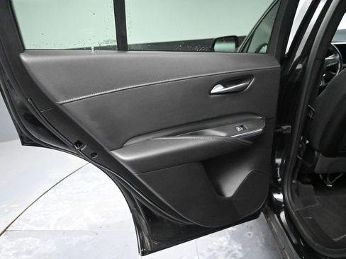 Used 2025 Cadillac XT4 Premium Luxury image 26