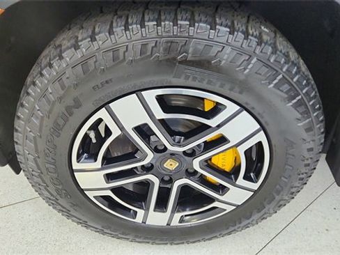 Used 2023 Rivian R1S Launch Edition image 60