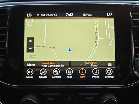 Used 2021 Jeep Grand Cherokee Limited image 14