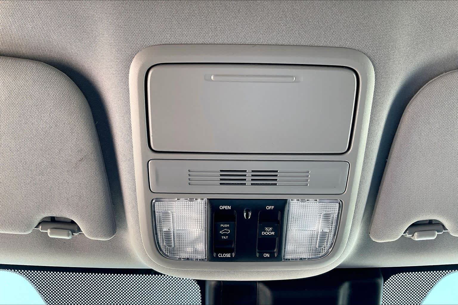 Used 2019 Honda Odyssey EX-L image 32