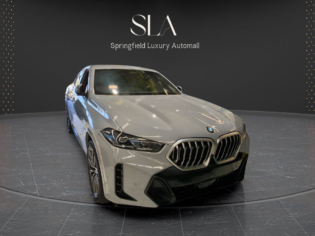 Used 2026 BMW X6 xDrive40i AWD/4WD image 2