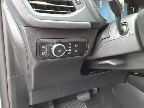 Used 2025 Ford Escape SE FWD image 11