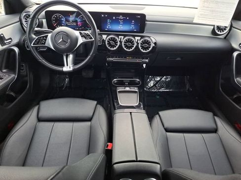 Used 2025 Mercedes-Benz CLA 250 4MATIC image 10