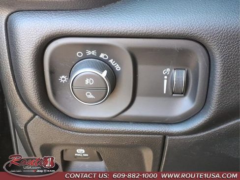 Used 2023 RAM 1500 Big Horn image 28