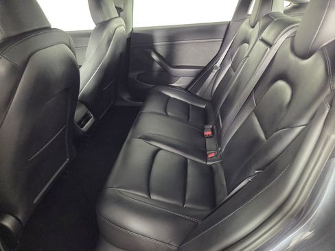 Used 2023 Tesla Model 3 Standard Range image 21