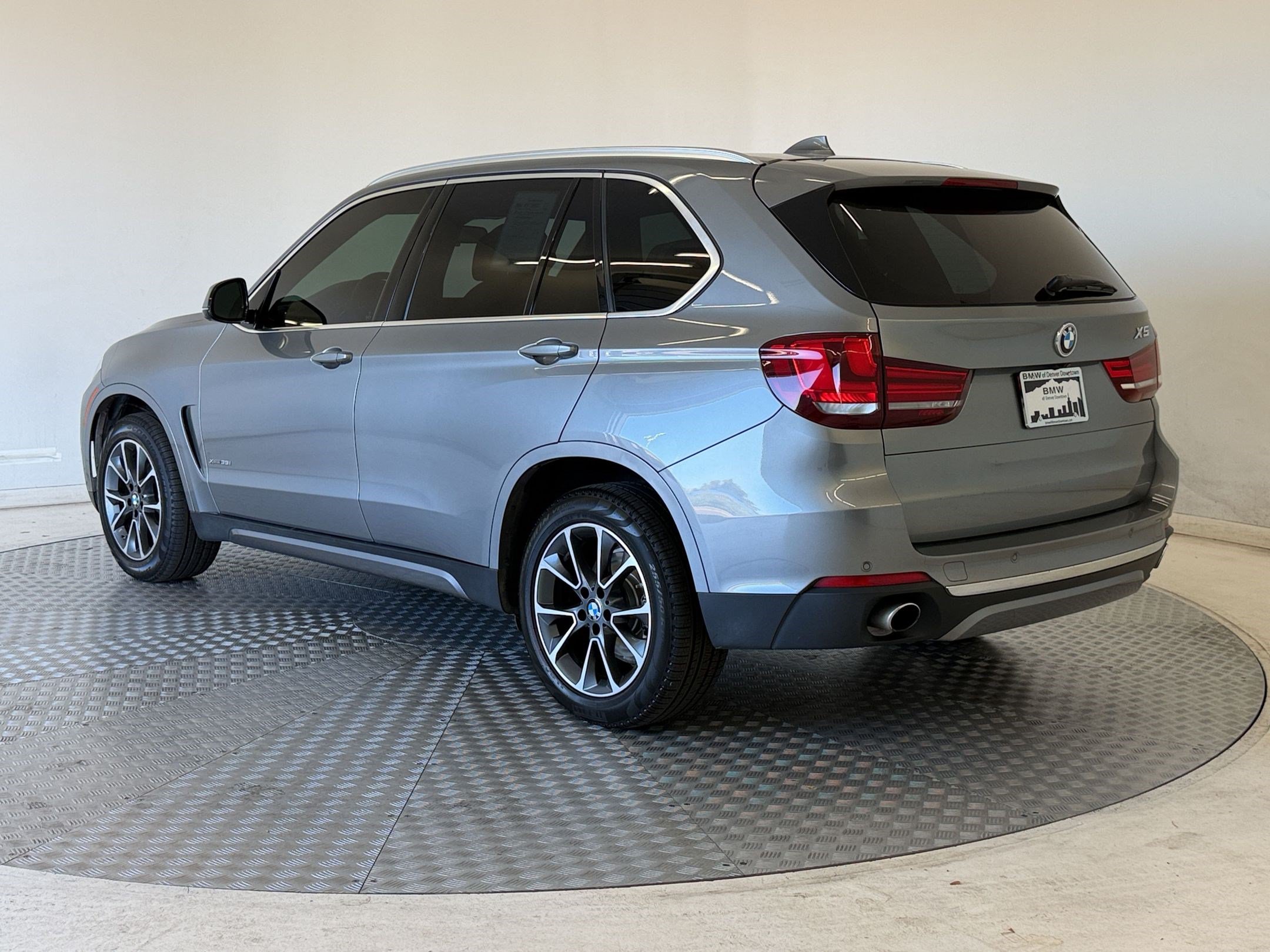 Used 2017 BMW X5 xDrive35i AWD/4WD image 3