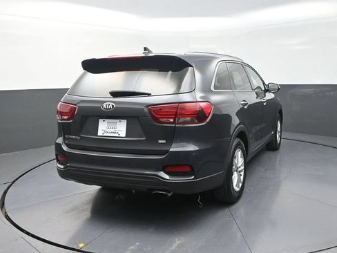 Used 2019 Kia Sorento AWD w/ LX Convenience Package image 10