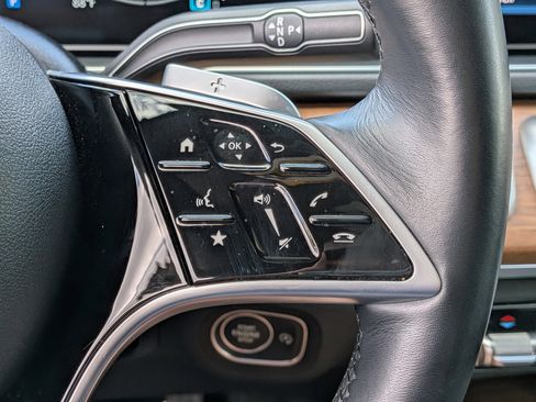 Used 2025 Mercedes-Benz GLE 350 4MATIC image 26