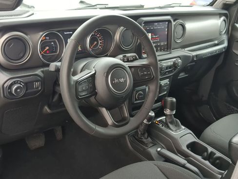 Certified 2023 Jeep Wrangler Unlimited Sport image 10