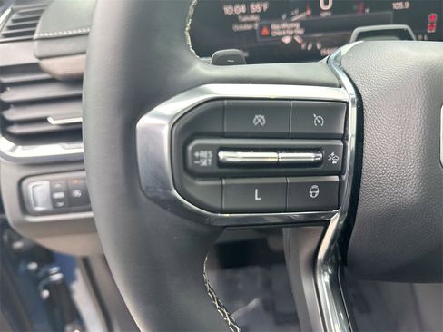 Used 2024 GMC Acadia Denali w/ Super Cruise Package image 17