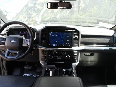 Used 2025 Ford F150 Lariat w/ Equipment Group 501A Mid AWD/4WD image 18