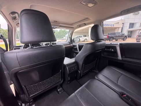 Used 2019 Toyota 4Runner Limited RWD image 21