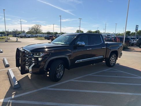 Used 2022 Toyota Tundra 1794 Edition AWD/4WD image 5