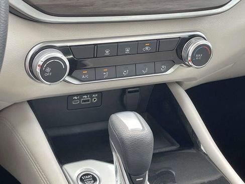 Used 2023 Nissan Altima 2.5 SV image 25