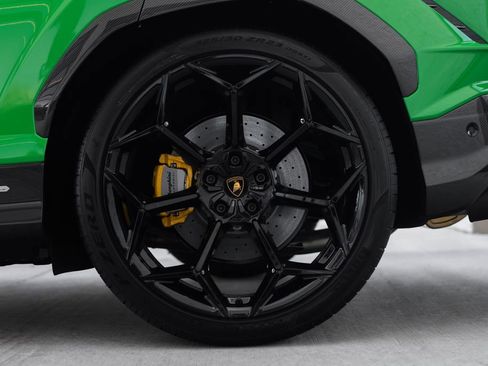 Used 2024 Lamborghini Urus Performante image 6