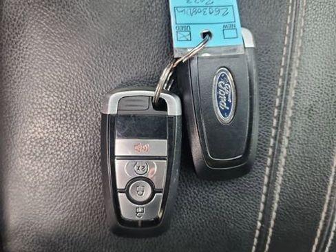 Used 2023 Ford Ranger Lariat w/ Equipment Group 501A High image 26