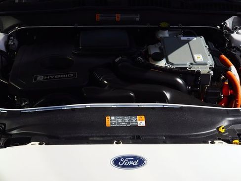 Used 2019 Ford Fusion SE image 57