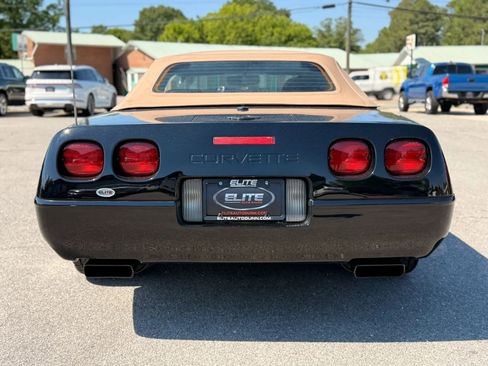 Used 1994 Chevrolet Corvette Convertible RWD image 15