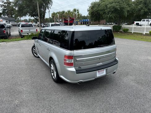 Used 2013 Ford Flex Limited FWD image 4