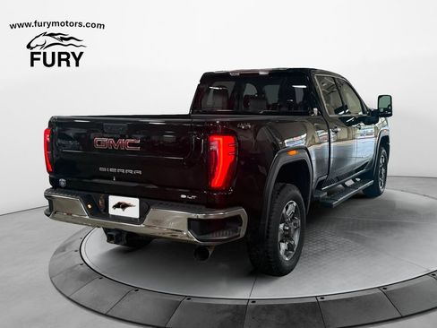 Used 2025 GMC Sierra 2500 SLT w/ SLT Convenience Package AWD/4WD image 4