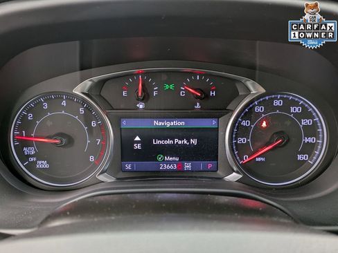 Used 2023 GMC Acadia SLT w/ Preferred Package AWD/4WD image 16