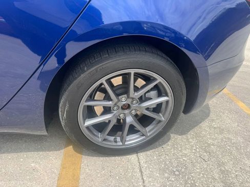 Used 2023 Tesla Model 3 Standard Range RWD image 7