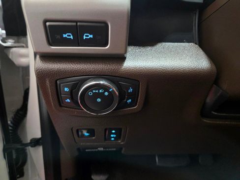 Used 2021 Ford F250 King Ranch w/ King Ranch Ultimate Package image 39